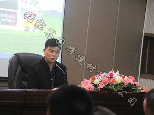 張家界國輝建材?？偨?jīng)理發(fā)言